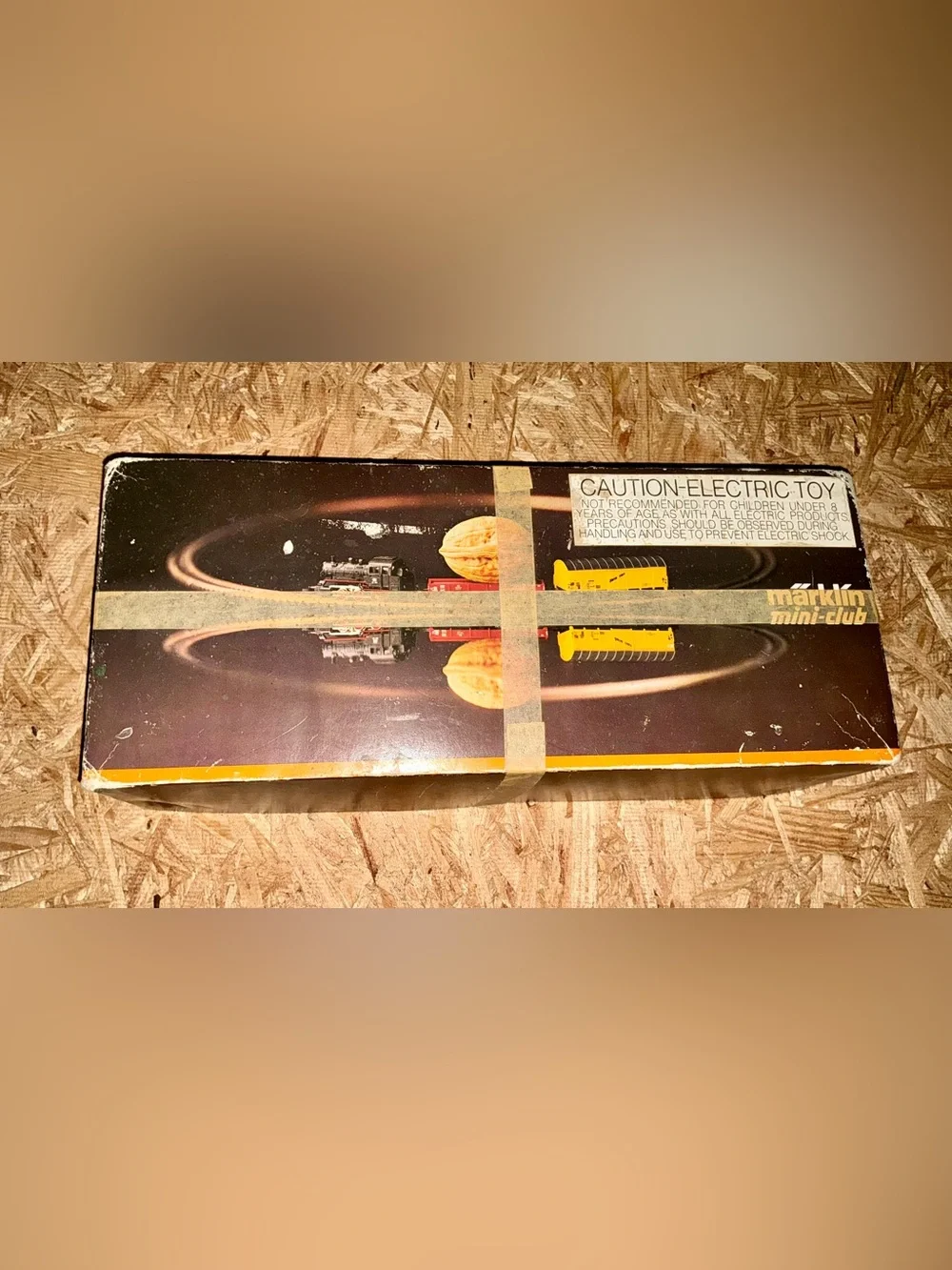 Vintage Marklin Z Scale Train Set 8907A In Box - Missing Locomotive